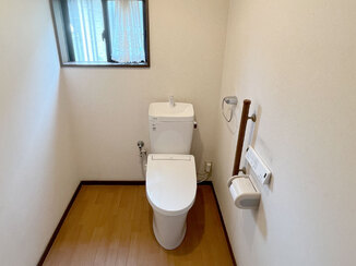 トイレリフォーム 水漏れを解消し、安心して使用できるトイレ